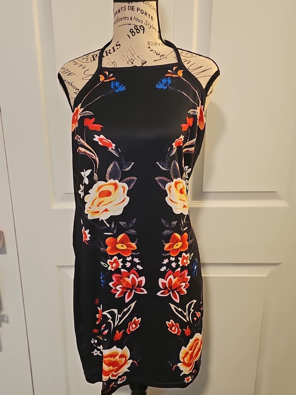 Black Floral Halter Neck Dress - Black